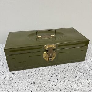 Vintage Union Steel Green Metal Utility Chest Tool Tackle Hobby Box USA